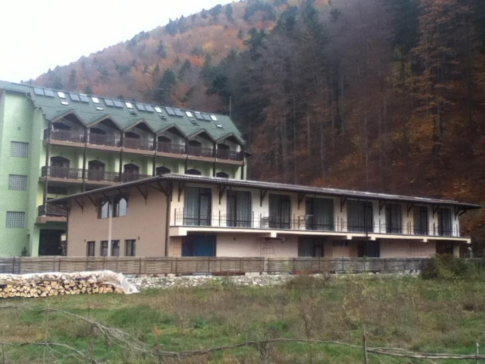 Ezio House Otel Timisu de Jos Oda fotoğraf